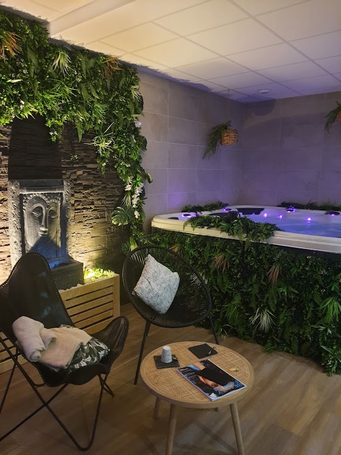 Aura Spa