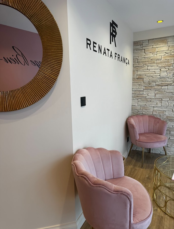 L MASSAGE BIEN-ÊTRE certifiée RENATA FRANÇA | Institut féminin