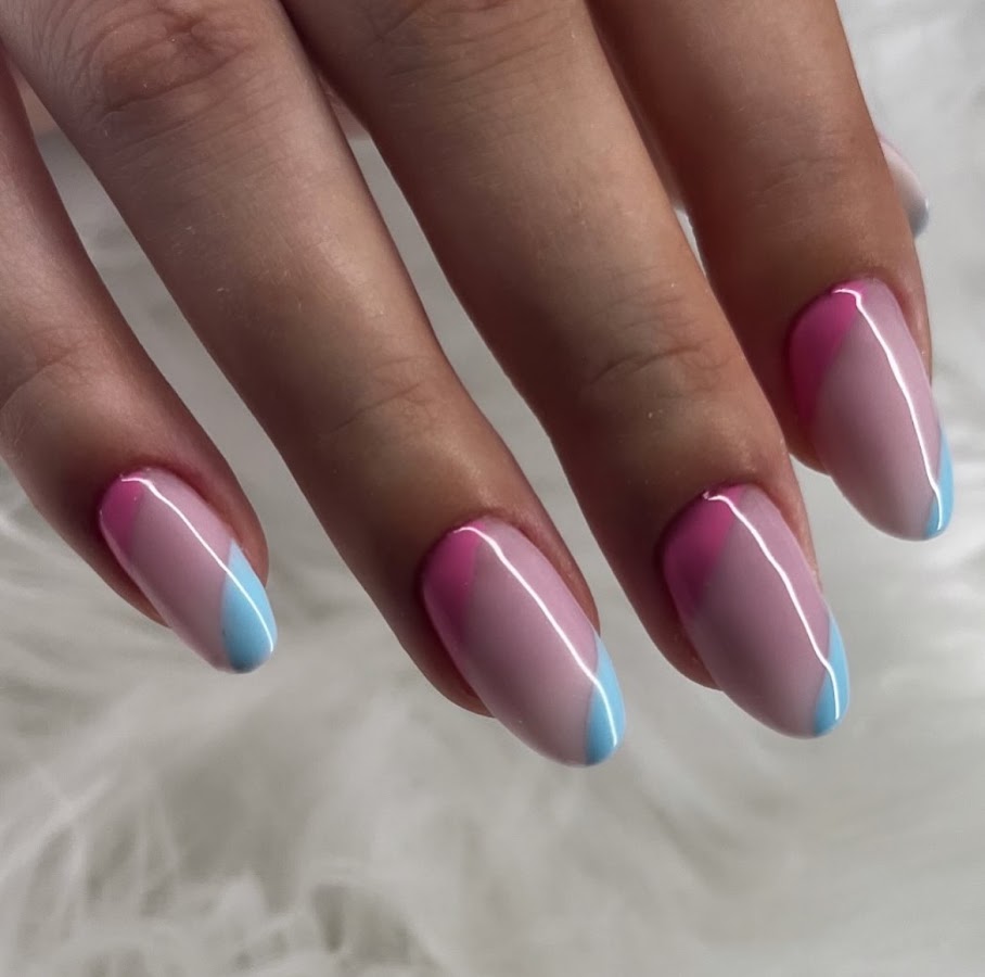 Blanche Thoiry Nails