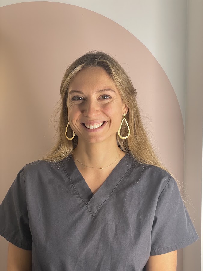 Dr Emma Reverdy