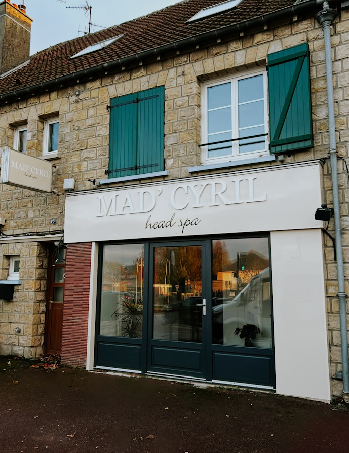 MAD'Cyril Head Spa