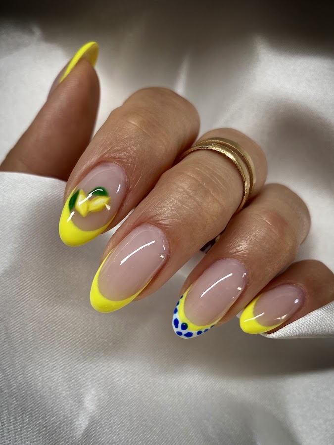The Beauty and the Nails