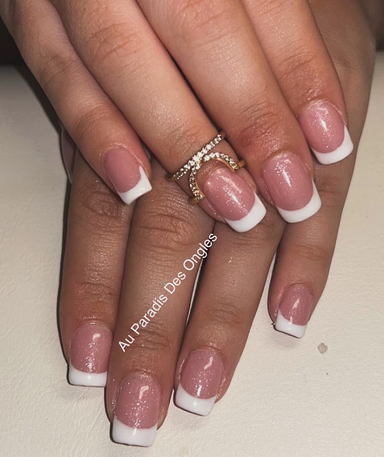 Au Paradis Des Ongles