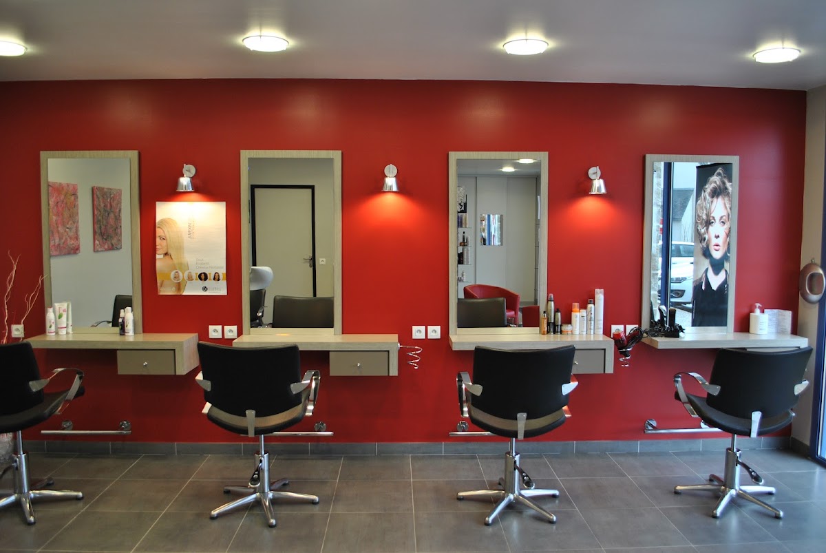 Sterenn MG - Coiffure mixte