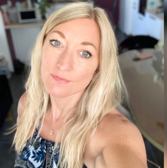 WellnJoy - L'Art du Duo | Massages en solo & duo à domicile et en cabinet