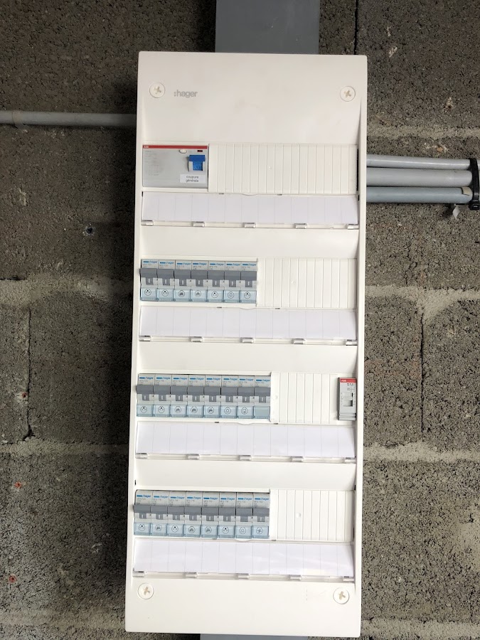 KM ELEC 44