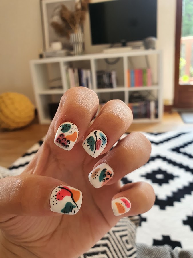 KariNails Nails artiste & styliste ongulaire