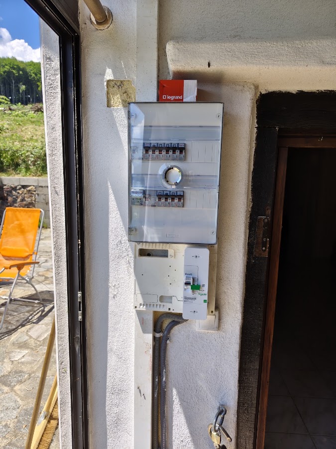 La Fabrique des Solutions- Electricien, Plomberie & Multi services