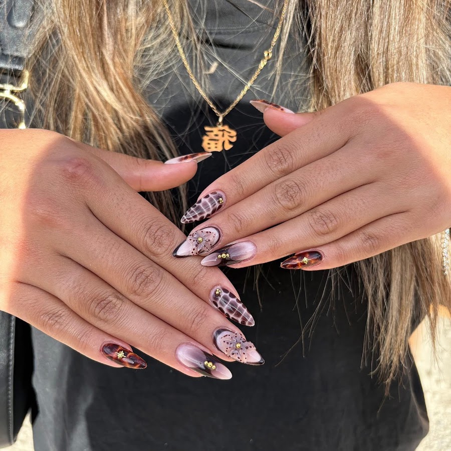 Naiiss Nails - Prothésiste ongulaire Forcalquier
