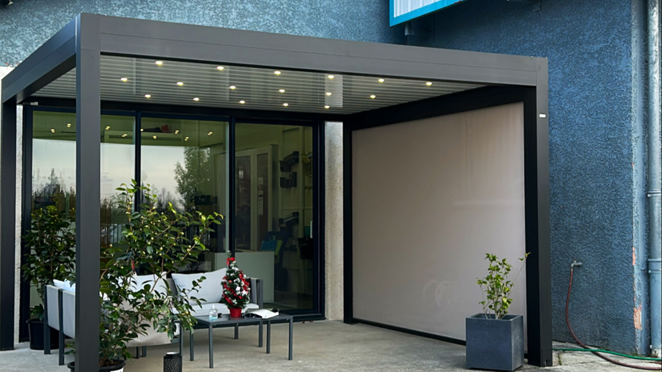 AMV Fermetures : showroom vérandas pergolas