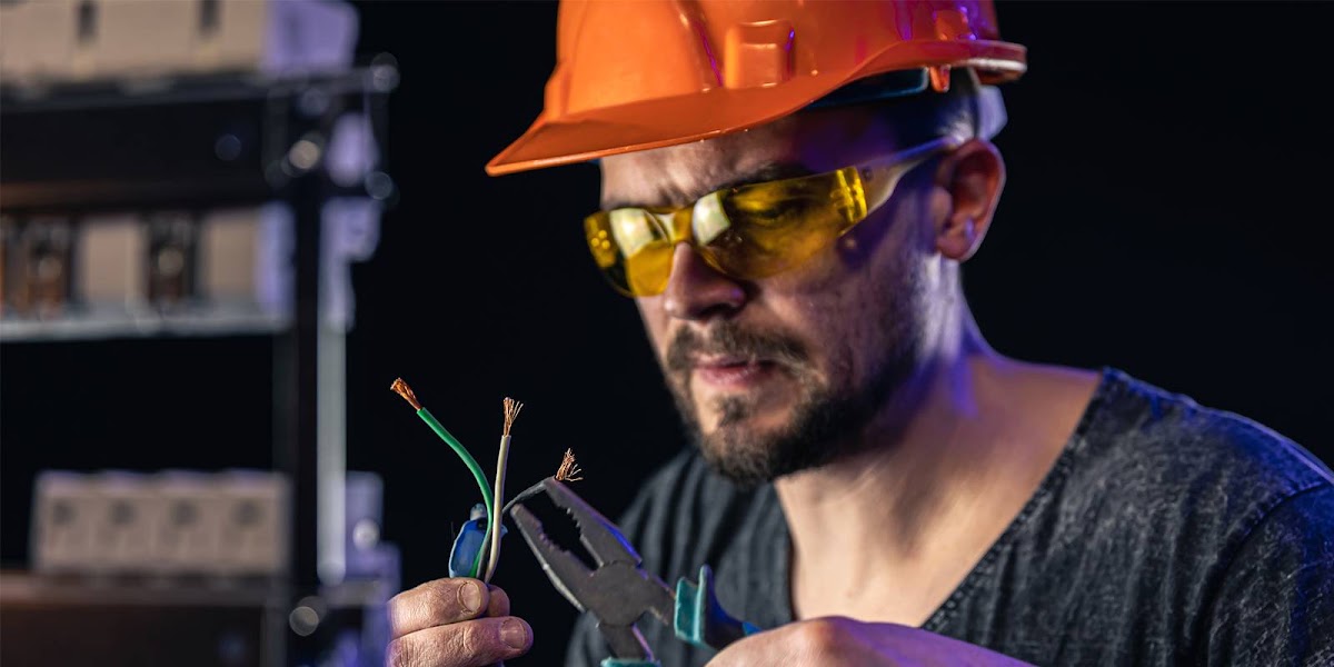 ETS CROS Electricité et Energies Renouvelables