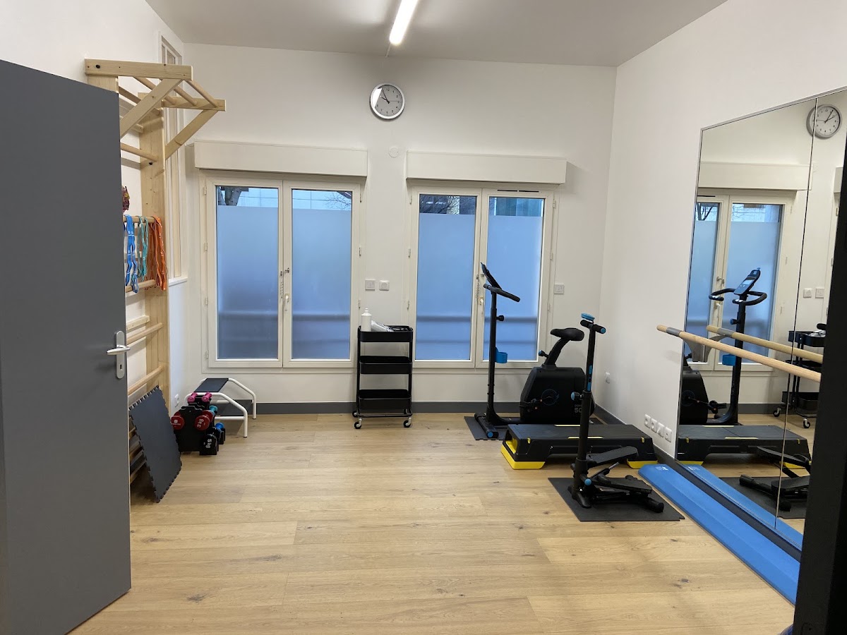 Maxime CAROUGE, Masseur-kinésithérapeute Boulogne-Billancourt