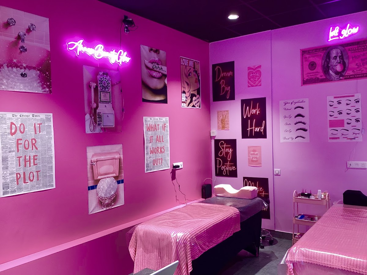 ANNESOBEAUTYGLOW (Vienne)