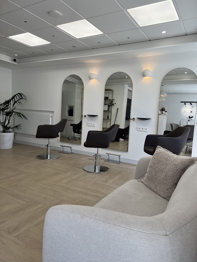 Nefse Sahin Hairdresser