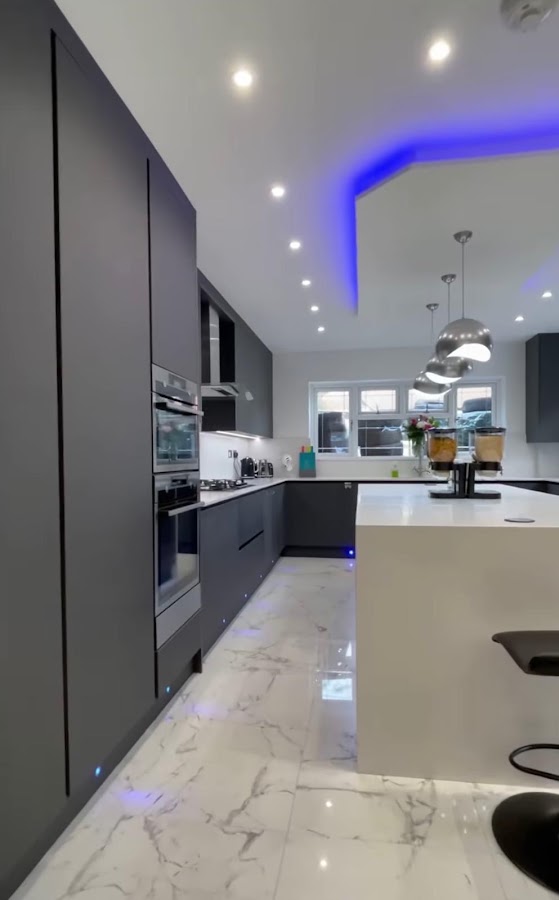 𝗗𝗼𝗺 𝗘́𝗹𝗲𝗰𝘁𝗿𝗶𝗰𝗶𝘁𝗲́ - 𝗘́𝗹𝗲𝗰𝘁𝗿𝗶𝗰𝗶𝗲𝗻 𝗮̀ 𝗡𝗮𝗻𝘁𝗲𝘀 𝗲𝘁 𝗲𝗻 𝗟𝗼𝗶𝗿𝗲 𝗔𝘁𝗹𝗮𝗻𝘁𝗶𝗾𝘂𝗲