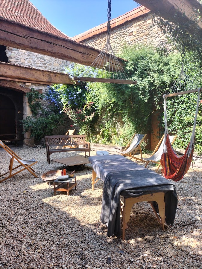 Caro L'Harmonie des Sens Massage holistique, au Cabinet de Orthez et Bugnein
