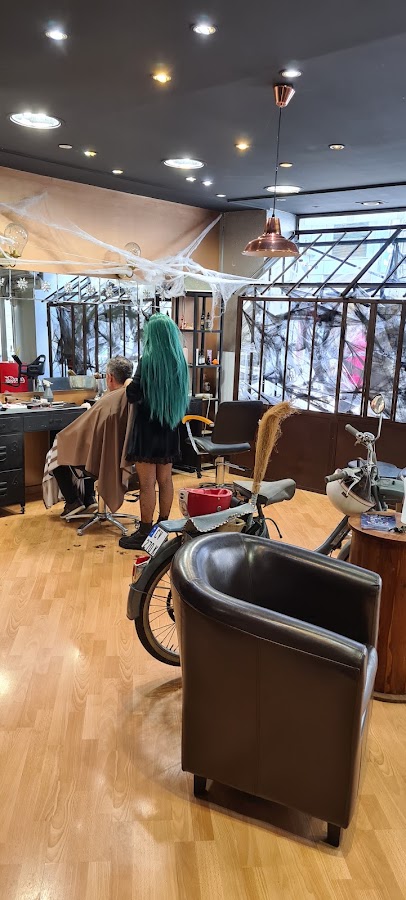 46 Avenue Coiffure