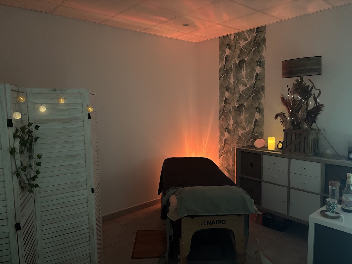 L'ESCAPADE by Tiffany • sur rendez-vous uniquement • Beauchamp / Taverny / Pierrelaye