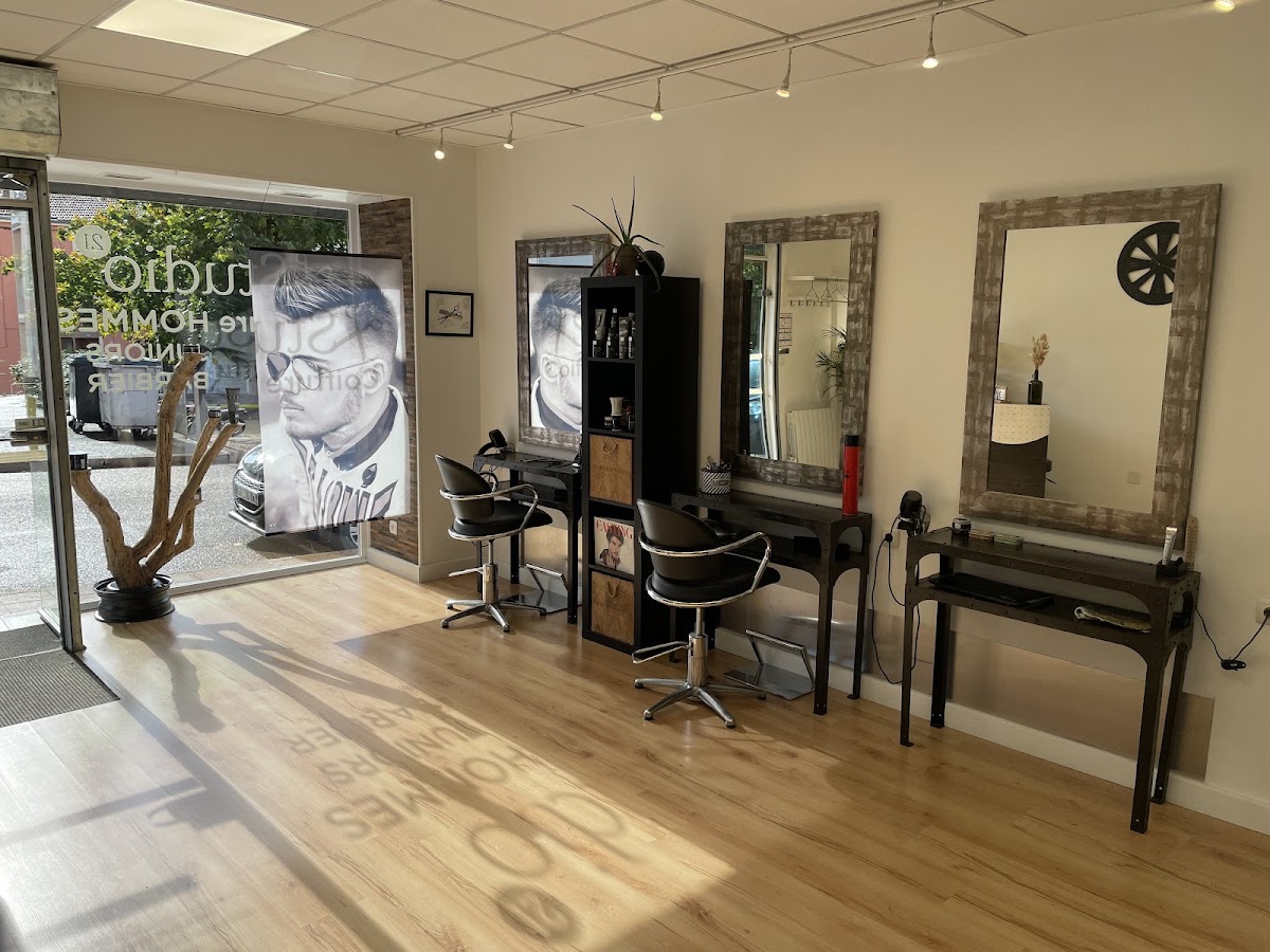 Studio 21