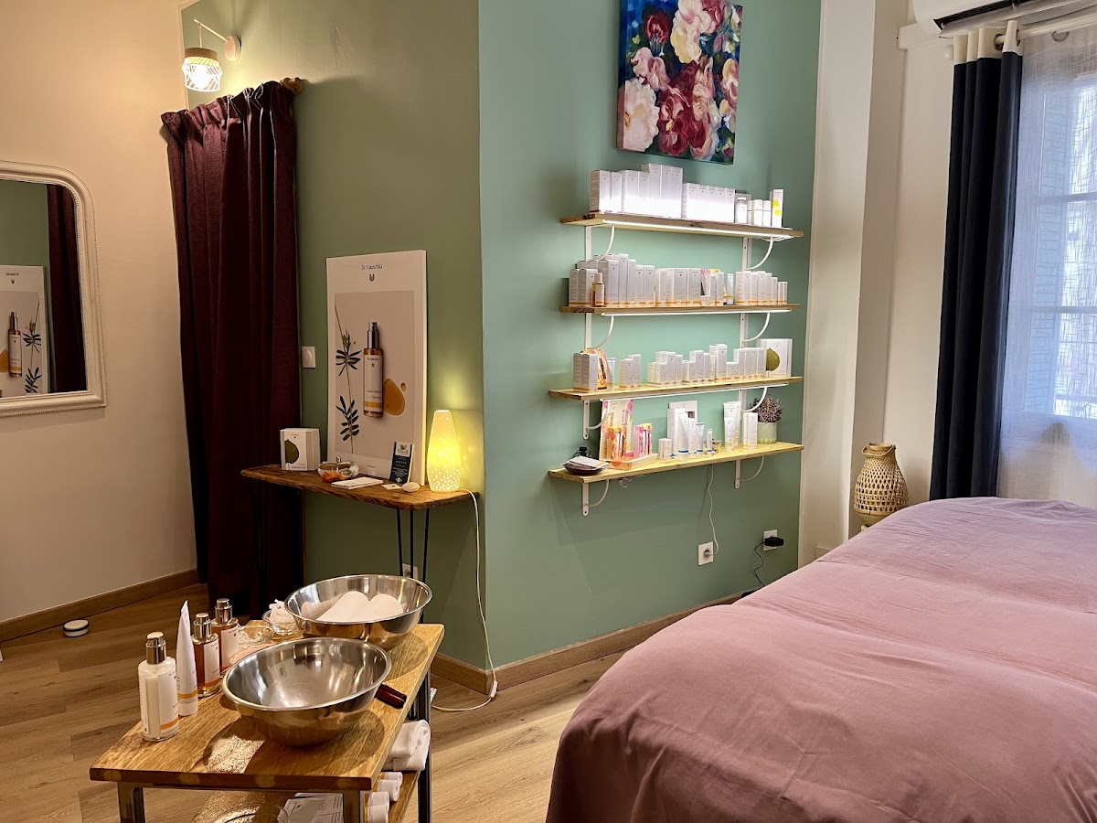 Maison N°8 - Soins Naturels