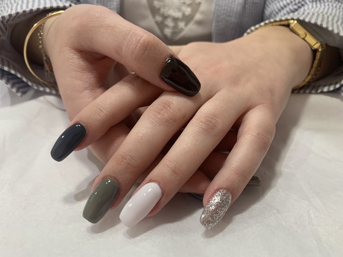 ESTHEMANA