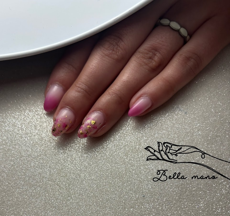 Bella Mano