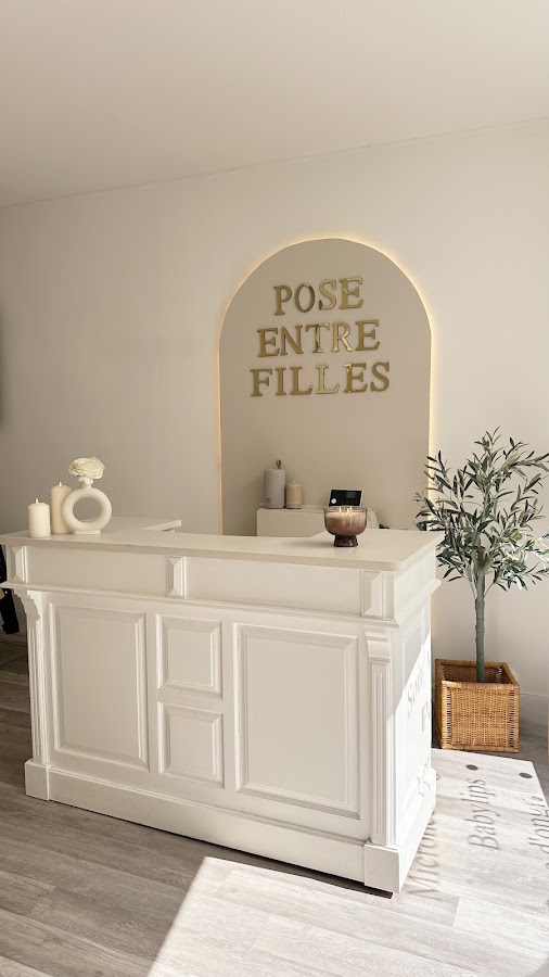 Pose entre filles ( Sarah Nail'S )