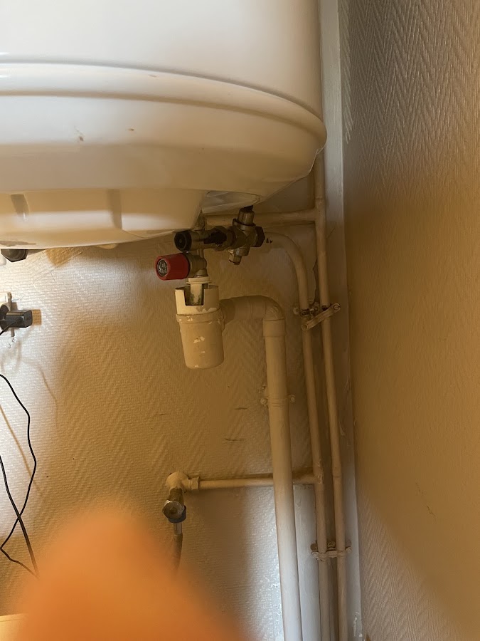 ASSISTANCE CONSEIL DEPANNAGE INTERVENTION EN PLOMBERIE CHAUFFAGE