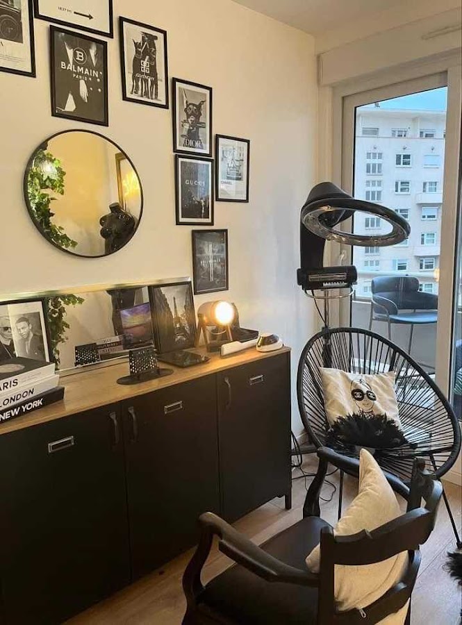 SALON PRIVÉ