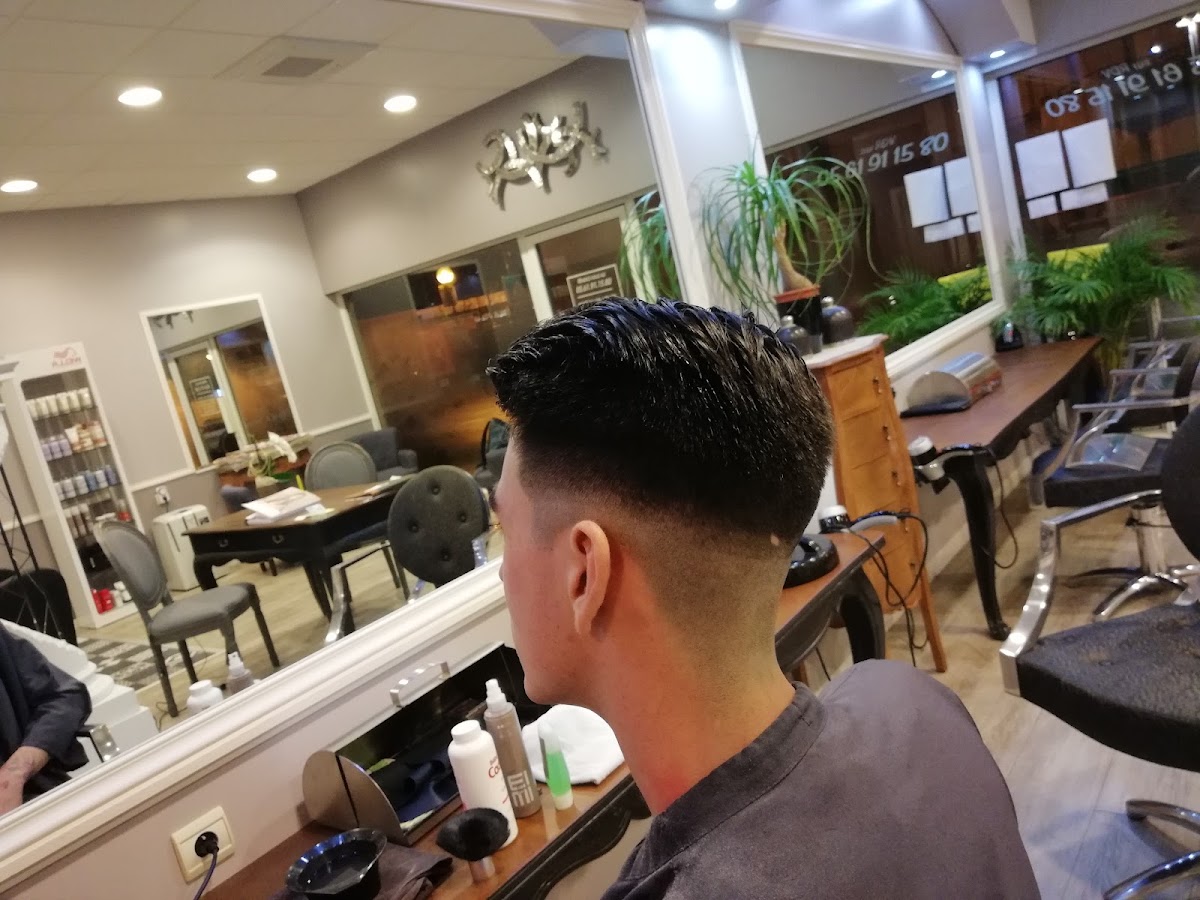 Structure Coiffure