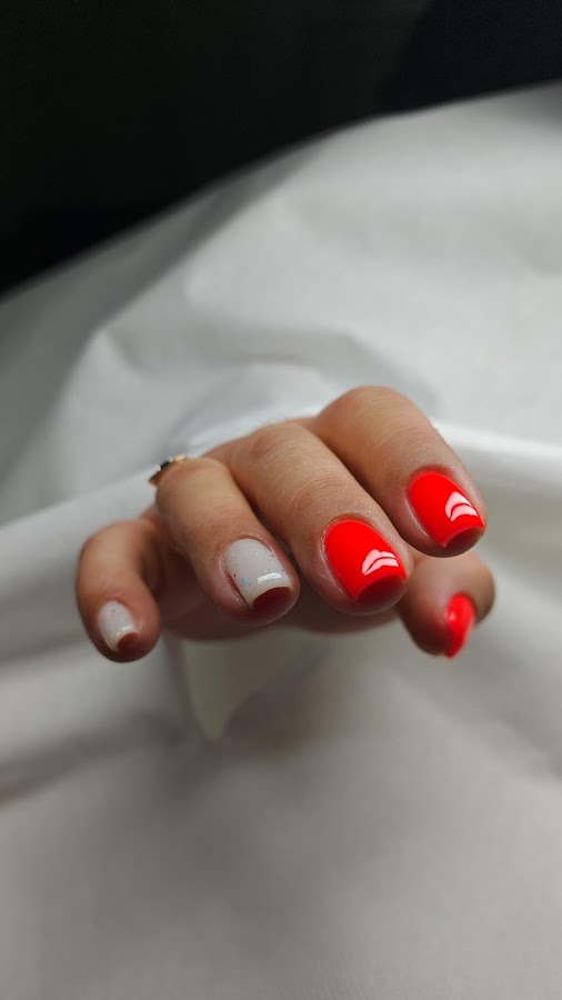 Elym Nails By Guinette