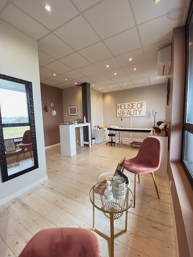 House of Beauty - Maquillage Permanent et Formations