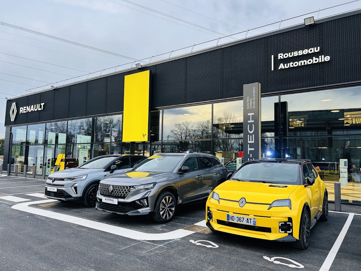 RENAULT CERGY-PONTOISE - ROUSSEAU AUTOMOBILE