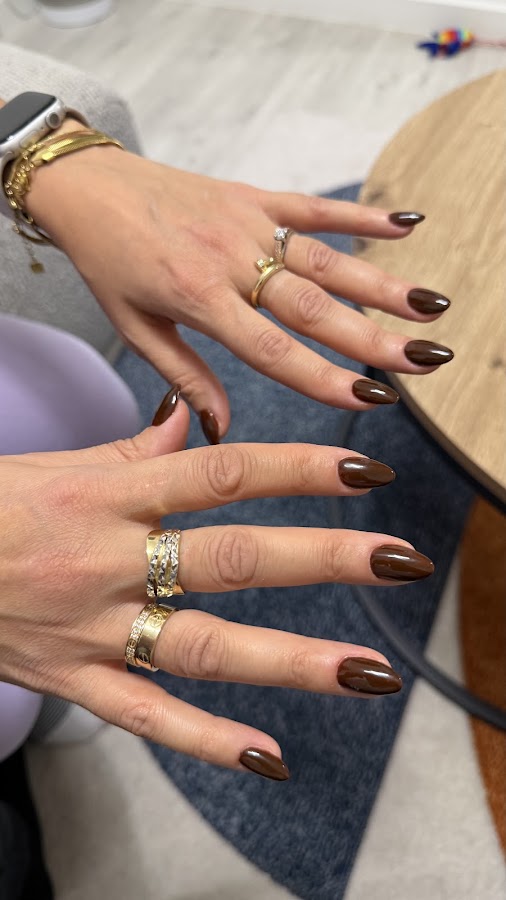 Infini Nails