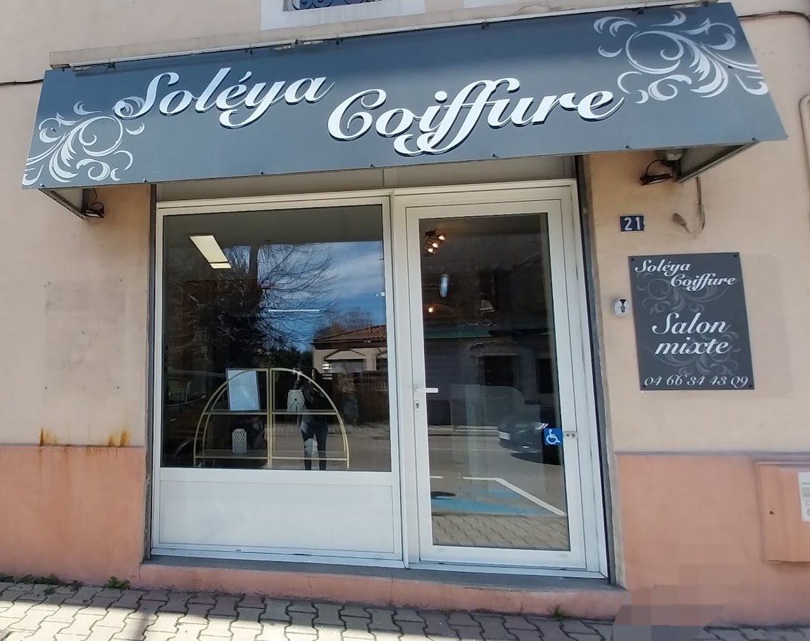 Soleya coiffure