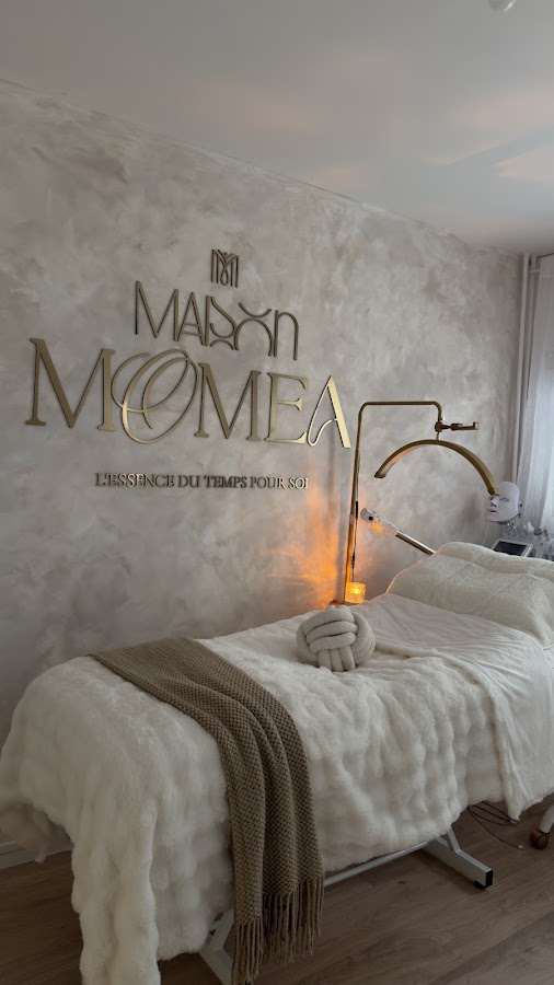 MAISON MOMEA