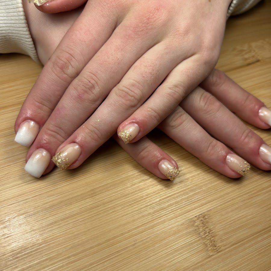 Gloss by CS