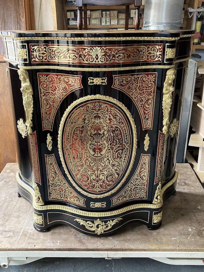 Bourgoin Eric - Artisan ébéniste menuisier