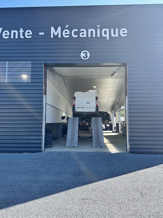 GARAGE MERCIER CARROSSERIE - VENTE DE VEHICULES - MECANIQUE - VARETZ / BRIVE