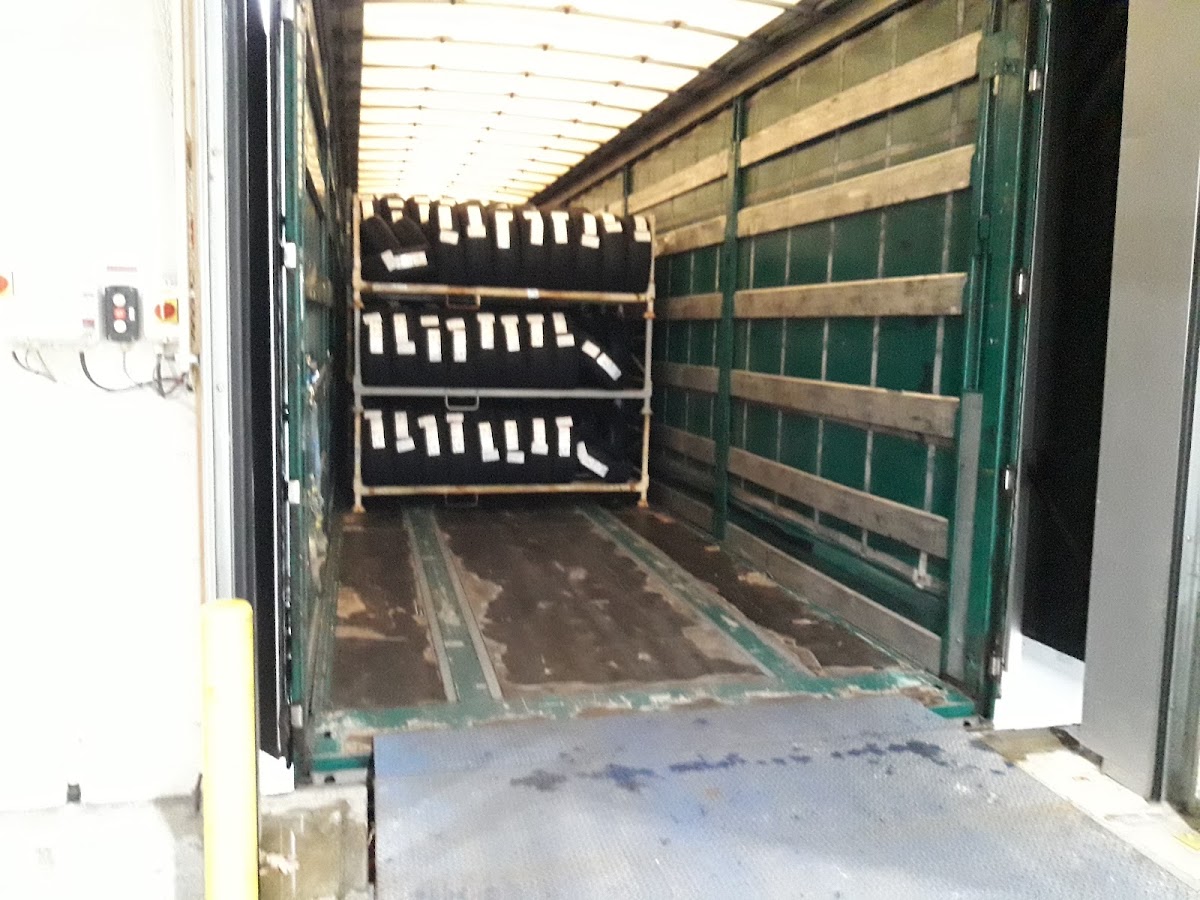 Ouest Pieces Auto Logistique