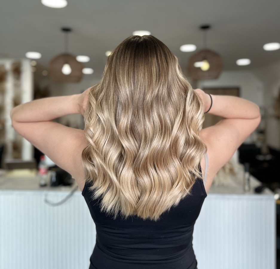 Le Salon by Loonis - Coiffeur Saint-Herblain - balayage personnalisé - coupe homme -