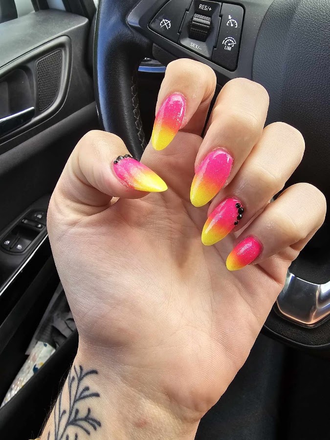 Amelie’s Nail Art