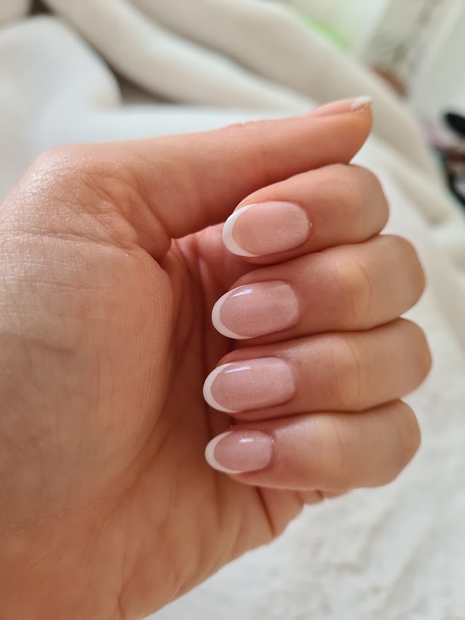 Les Ongles Et Cils D Aurélie