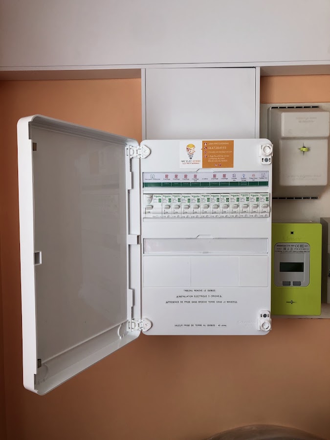 MAC ELEC VENDEE : Électricité Générale / Borne de recharge (IRVE)