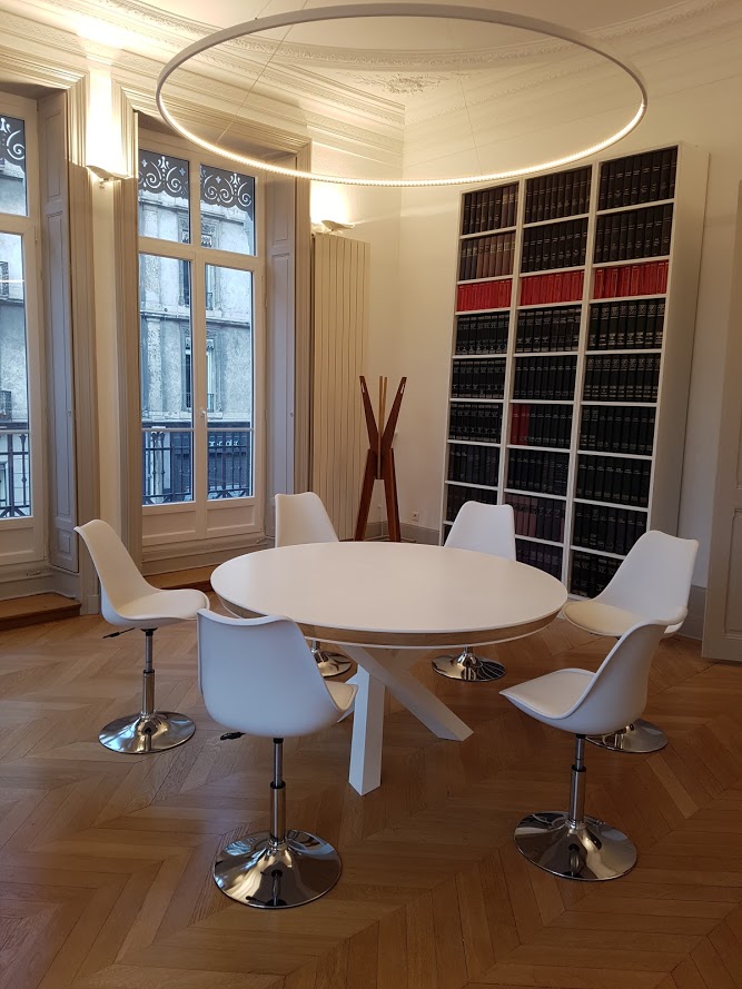 Lachat C. Mouronvalle G. SCP d'Avocats