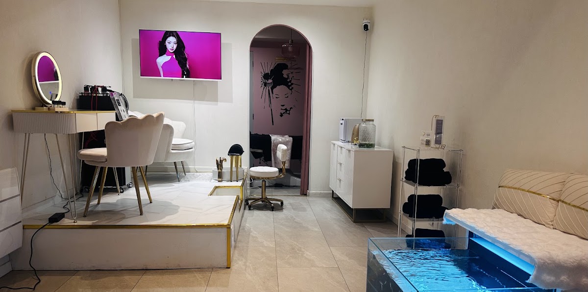 Miyabi Institut - Head spa