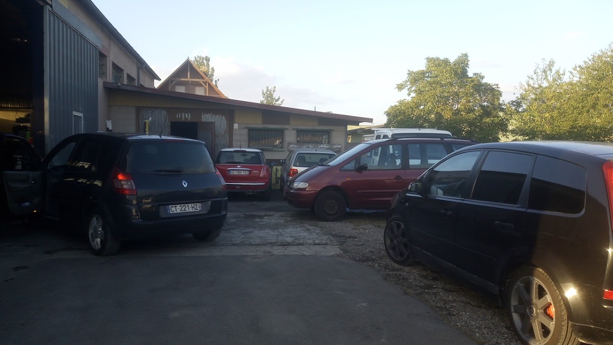 Garage Delta