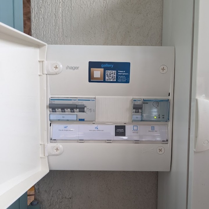 Artisan électricien dans le Pays d'Aix - Harmonie Électrique