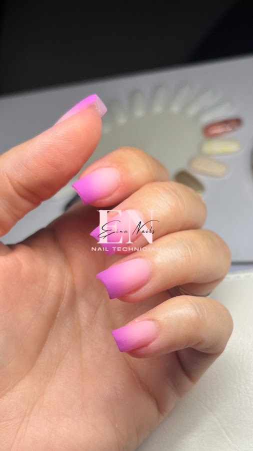 Eina nails
