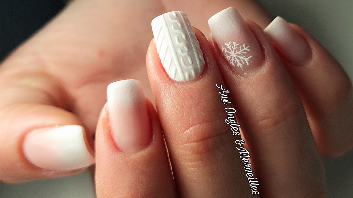 Aux Ongles & Merveilles